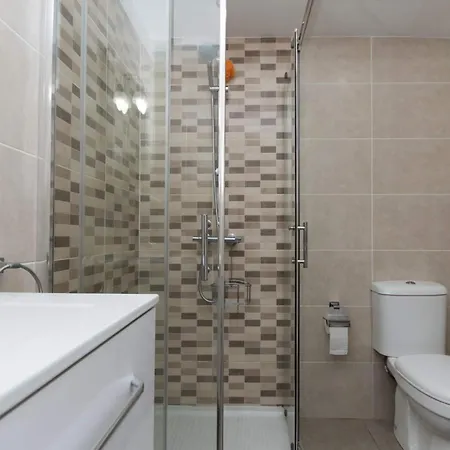 Garden 14 - One Bed On Ground Floor Daire